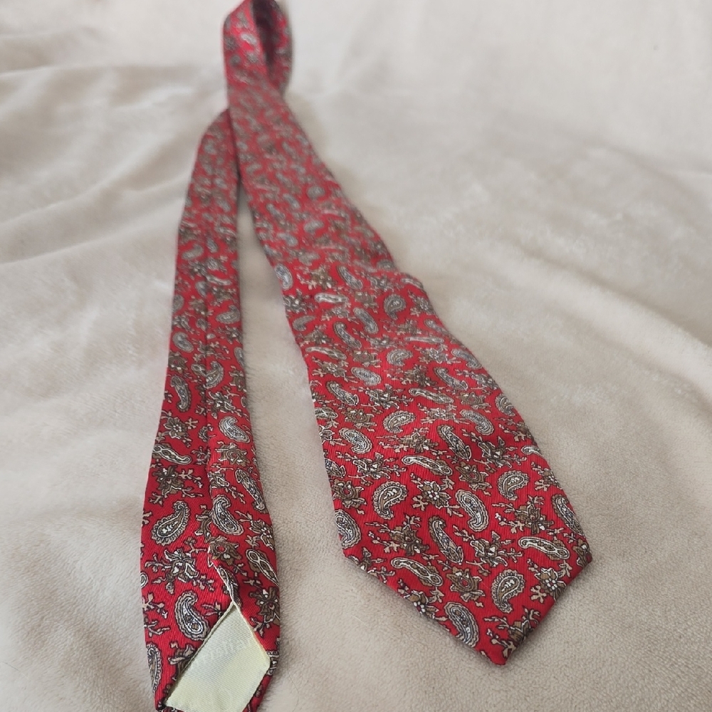 Vintage Dior Red and Silver Paisley Tie